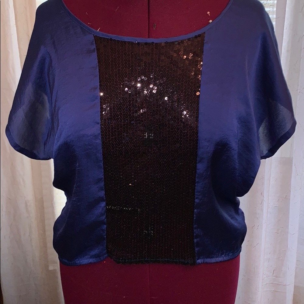 Women’s Sequin Top